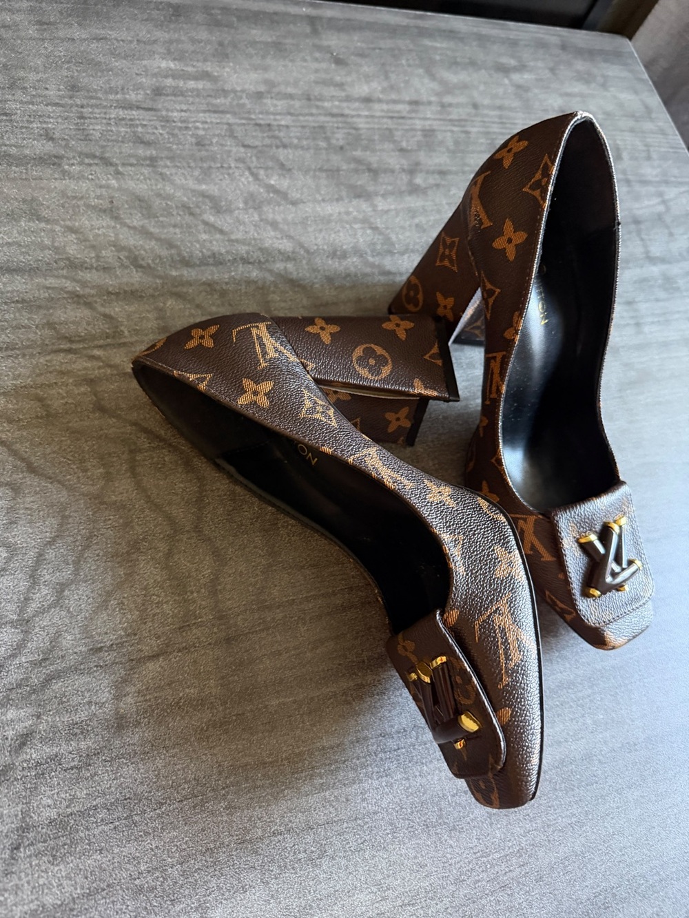 Elegant Monogram Block Heel Pumps - Size 7